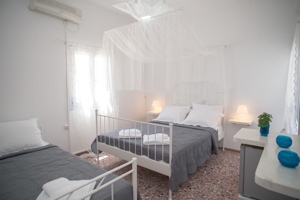 Sagma Beach Rooms Perissa  Pokoj fotografie